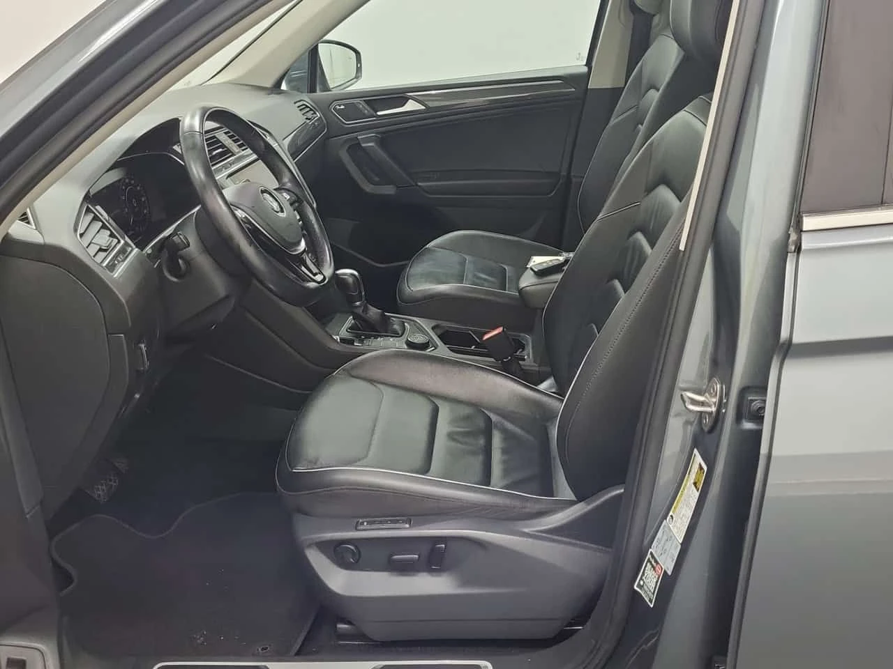 VW Tiguan Highline/CARFAX/Подгрев/Панорама/, снимка 5 - Автомобили и джипове - 55543350