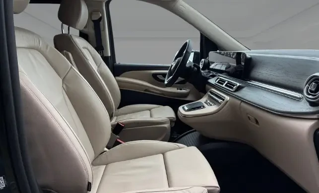 Mercedes-Benz V 300 d 4Matic Extralong = AMG Line = Гаранция - изображение 6