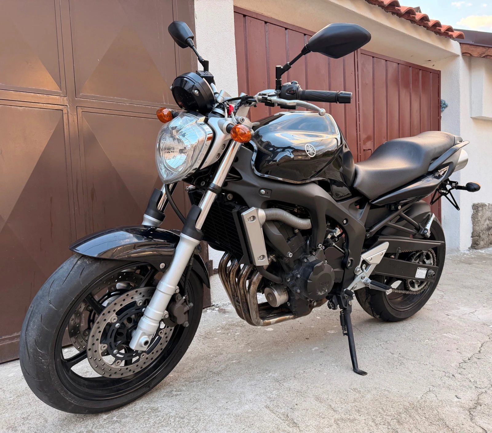Yamaha FZ6 12.900 KM!!!, снимка 4 - Мотоциклети и мототехника - 53989196