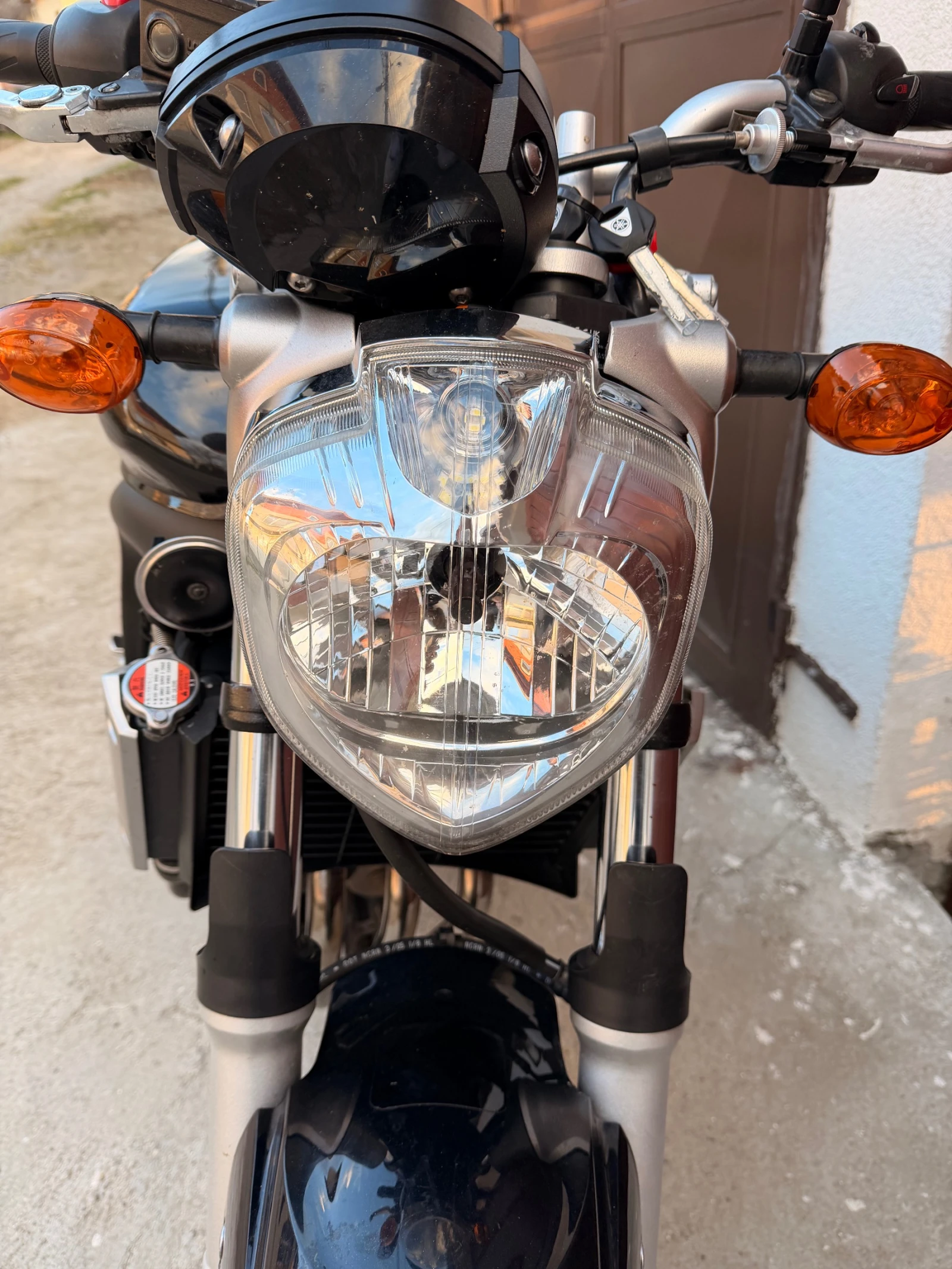 Yamaha FZ6 12.900 KM!!!, снимка 10 - Мотоциклети и мототехника - 53989196