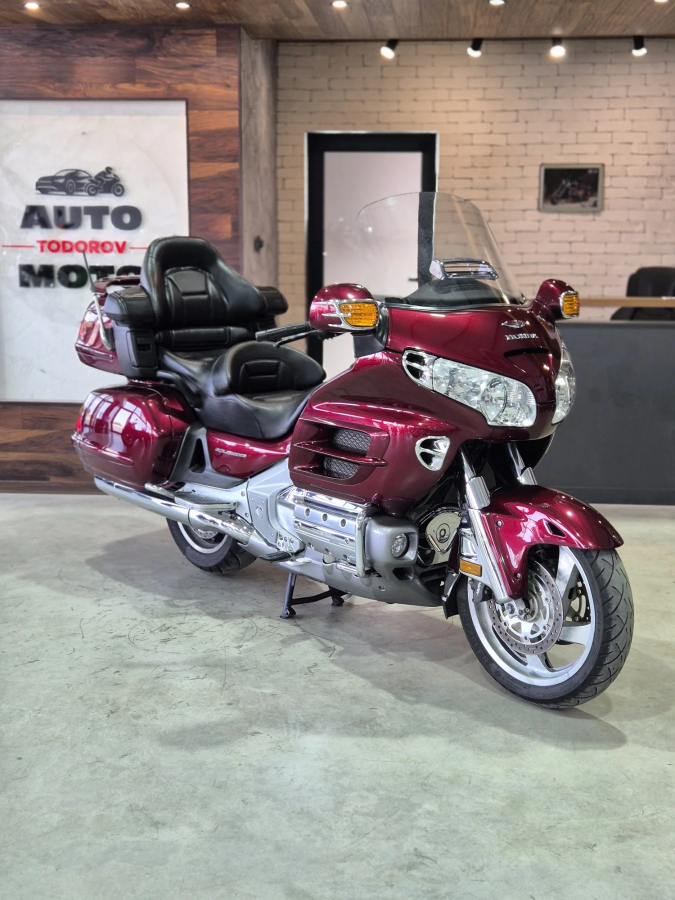 Honda Gold Wing 1800 ABS Нов внос от ШВЕЙЦАРИЯ!!!