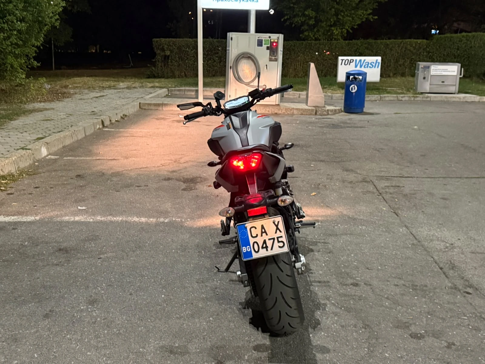 Yamaha Mt-07 AKPAPOVIC + QUADLOCK | Mobile.bg � ����������� 8
