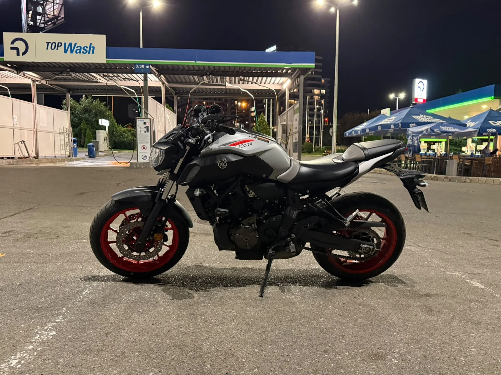 Yamaha Mt-07 AKPAPOVIC + QUADLOCK | Mobile.bg � ����������� 4