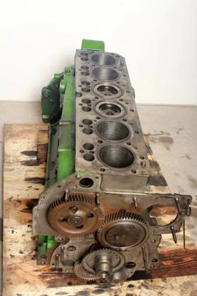 Трактор John Deere части, снимка 12