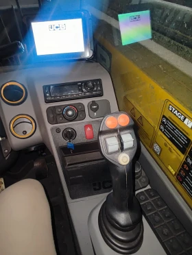 Телескопичен товарач JCB 536-95, снимка 8