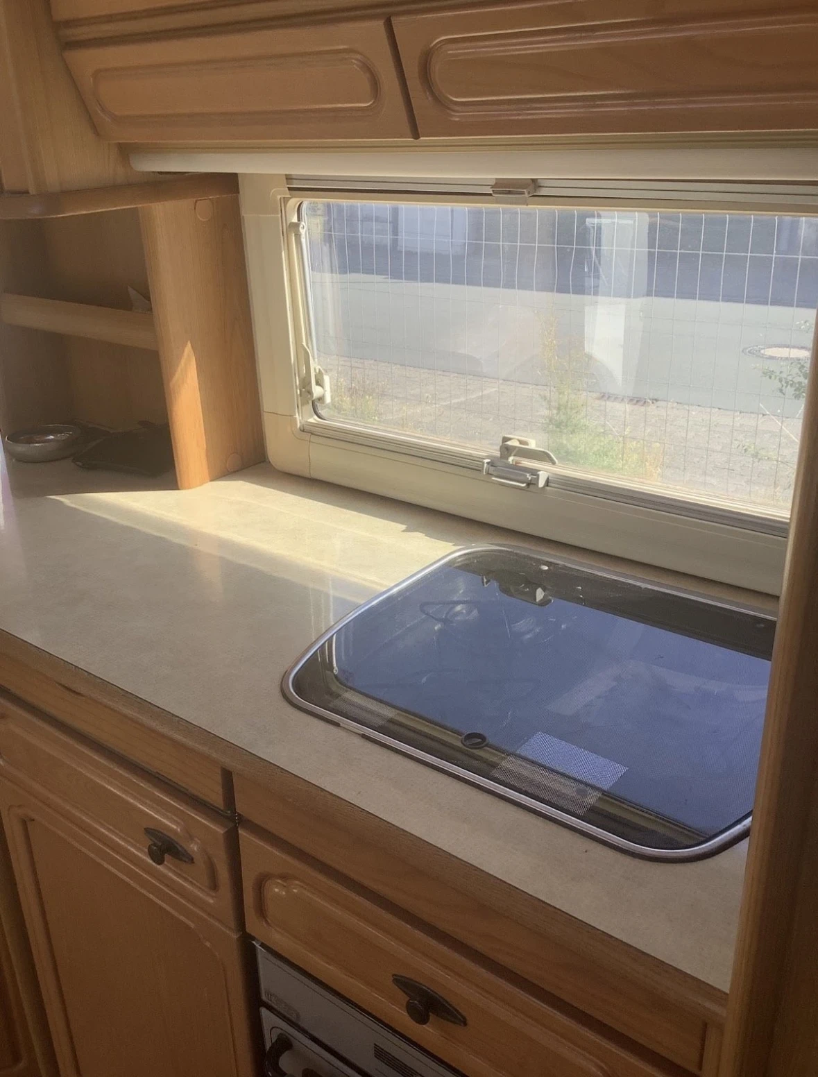 Каравана Tabbert Comttese Delux Special - изображение 4