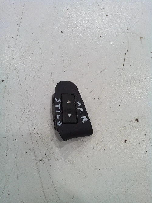 копче за ел стъкло предно дясно за Фиат Стило