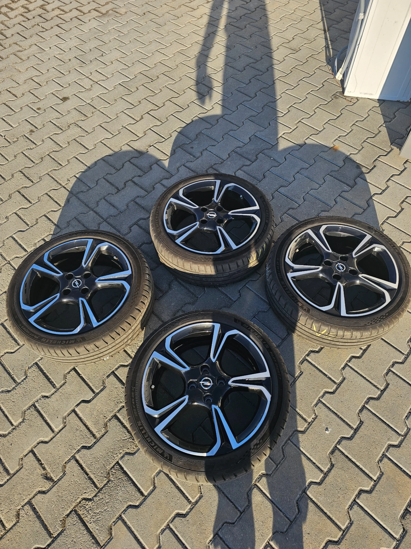  205/45R17 | Mobile.bg   1