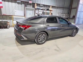 Hyundai Elantra 2.0l Sel, снимка 3