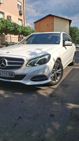 Mercedes-Benz E 220 Bluetec 9gtronic, снимка 5