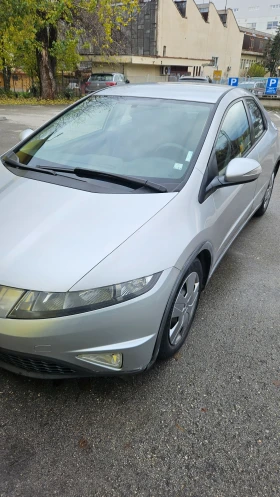 Honda Civic 1.8i Автомат - 5900 лв. / 3016.62 € - 41975446 2