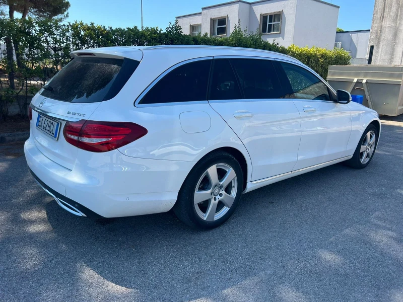 Mercedes-Benz C 220, снимка 6 - Автомобили и джипове - 47039114