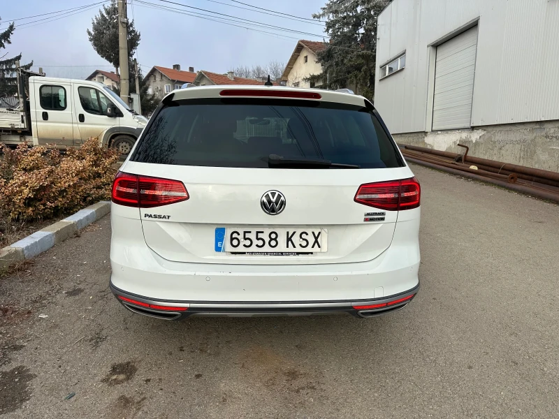 VW Passat Alltrack 2.0TDI 190hp 4x4 360камера, снимка 2 - Автомобили и джипове - 48538835