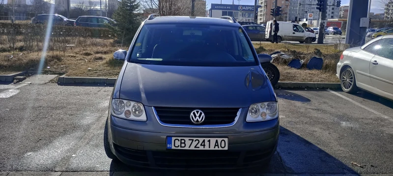 VW Touran 1.9TDI, снимка 1 - Автомобили и джипове - 48637641