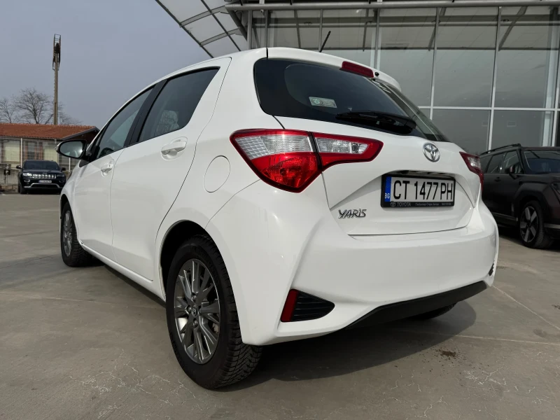 Toyota Yaris Лизингов автомобил , снимка 7 - Автомобили и джипове - 49299042