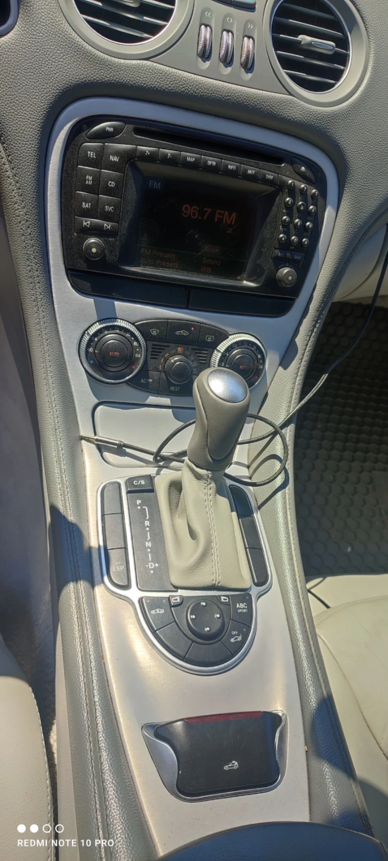 Mercedes-Benz SL 500 TOP 2004, снимка 9 - Автомобили и джипове - 50941121