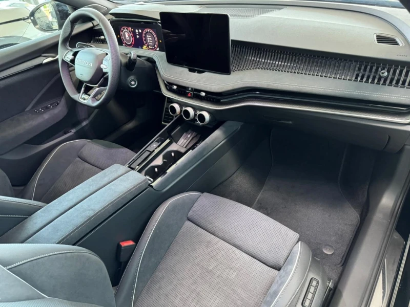 Skoda Superb 2.0TSI* SPORT-LINE* DISTR* MEMORY* KEYLESS* CANTON, снимка 8 - Автомобили и джипове - 52455371
