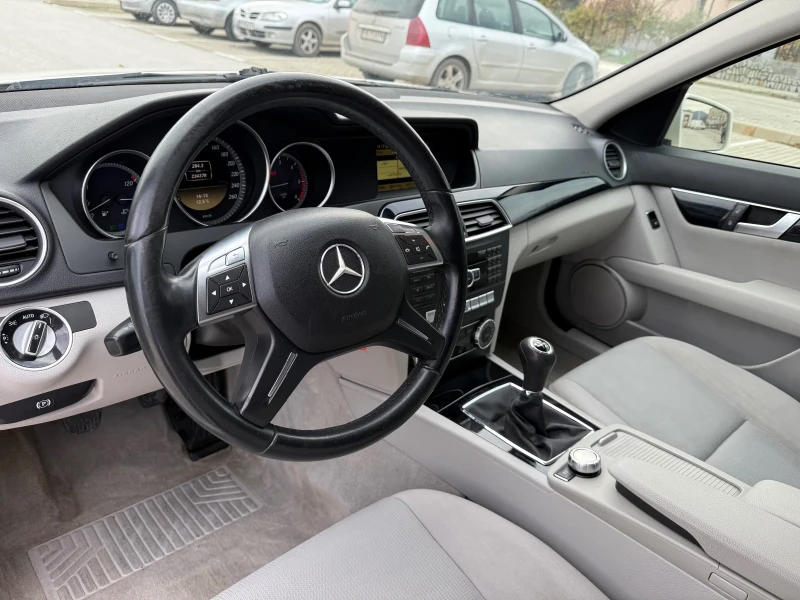 Mercedes-Benz C 220 Facelift* ЛИЗИНГ, снимка 12 - Автомобили и джипове - 52537560