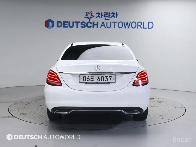 Mercedes-Benz C 220, снимка 4 - Автомобили и джипове - 52678486