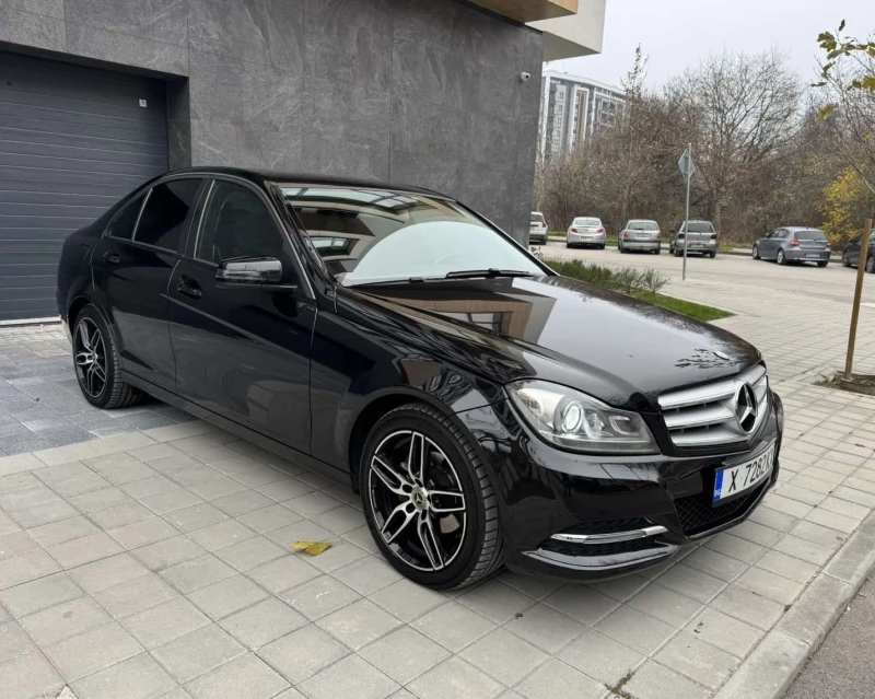 Mercedes-Benz C 200, снимка 9 - Автомобили и джипове - 52916004