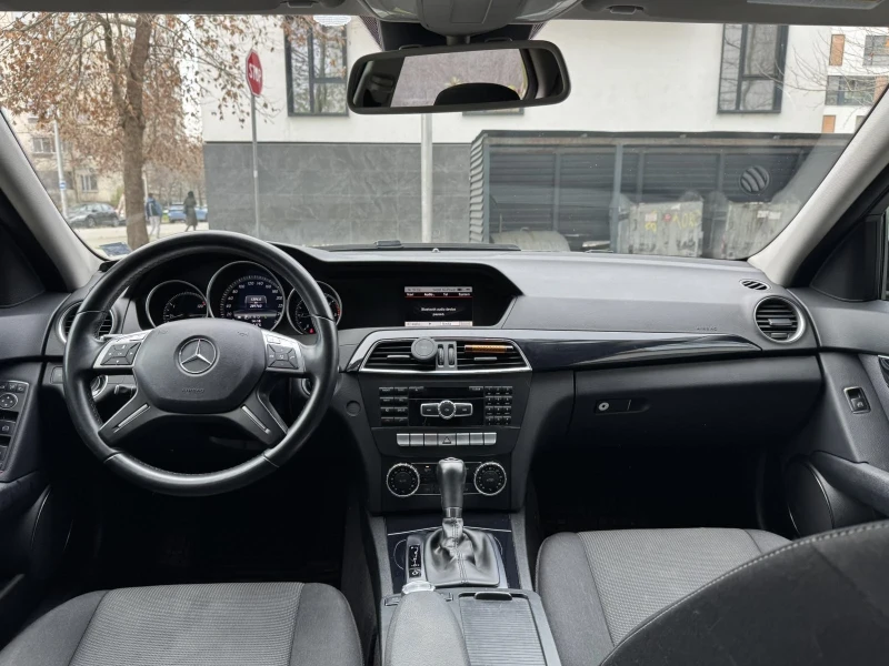 Mercedes-Benz C 200, снимка 7 - Автомобили и джипове - 52916004