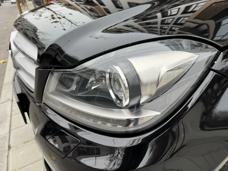 Mercedes-Benz C 200, снимка 12 - Автомобили и джипове - 52916004