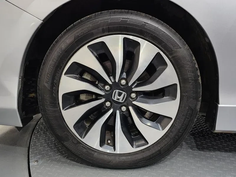 Honda Accord 2.0 Hybrid 9Th Generation, снимка 9 - Автомобили и джипове - 55920922