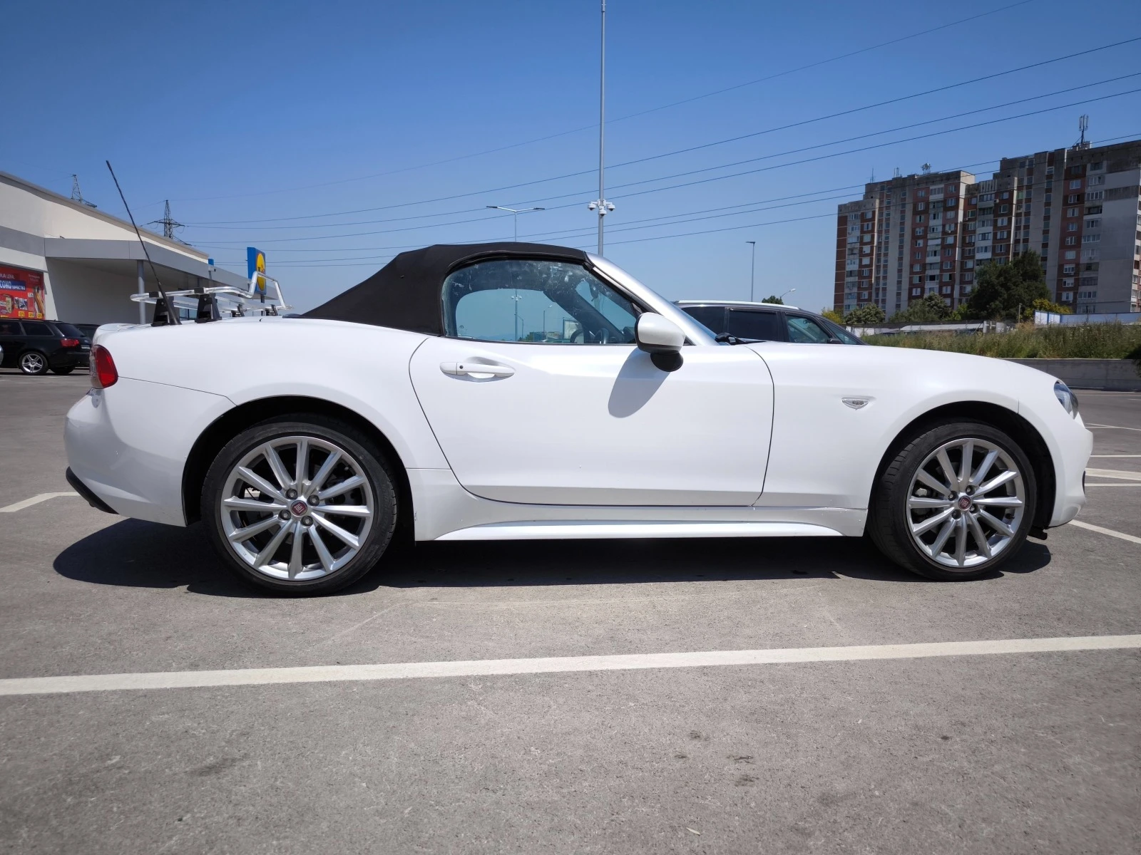 Fiat 124 Spider 1.4 turbo | Mobile.bg — изображение 11