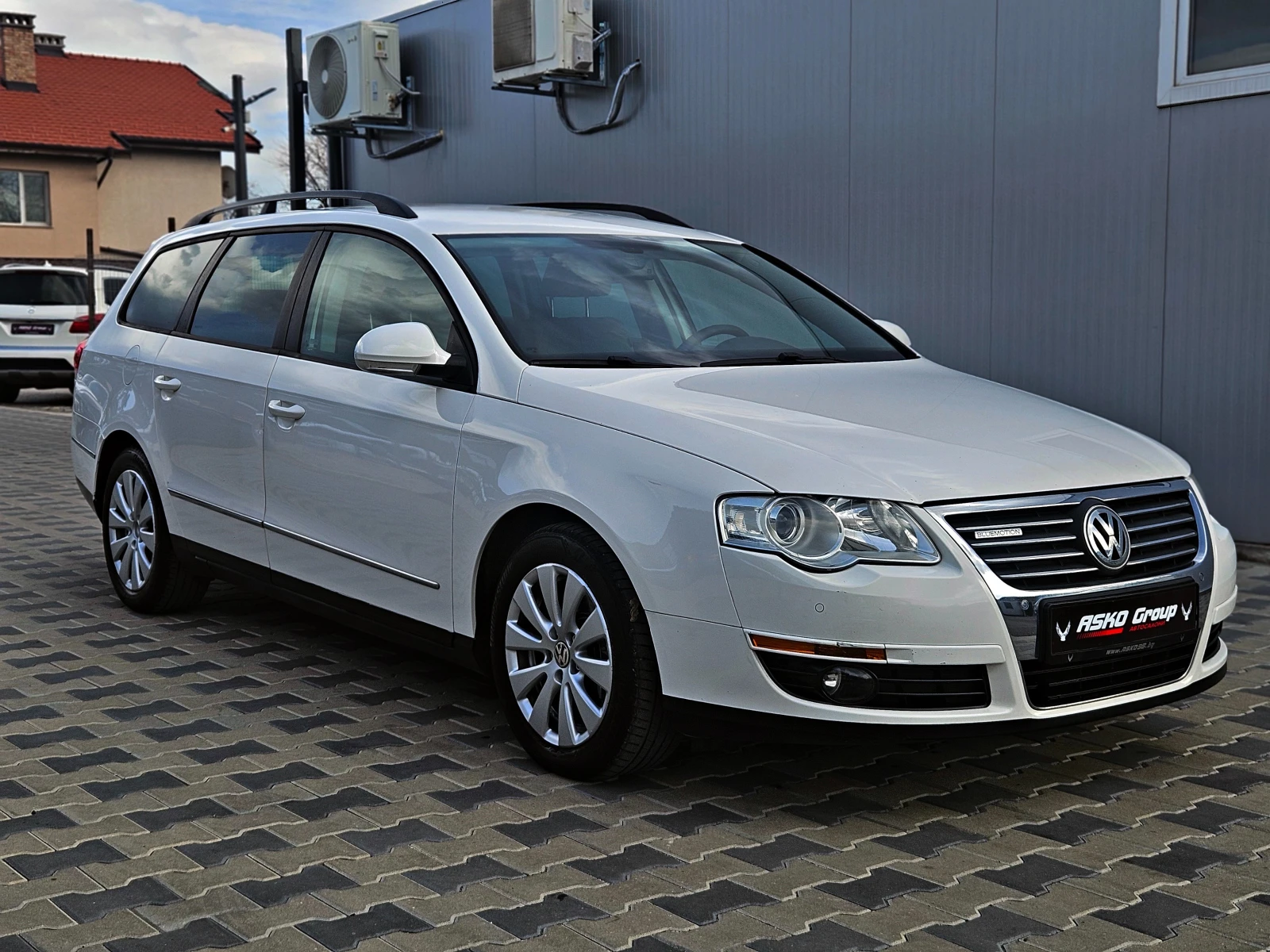 VW Passat 1.9TDI/105KS/KLIMATRONIC/TEMPOMAT/AUTO HOLD/XENON - изображение 3