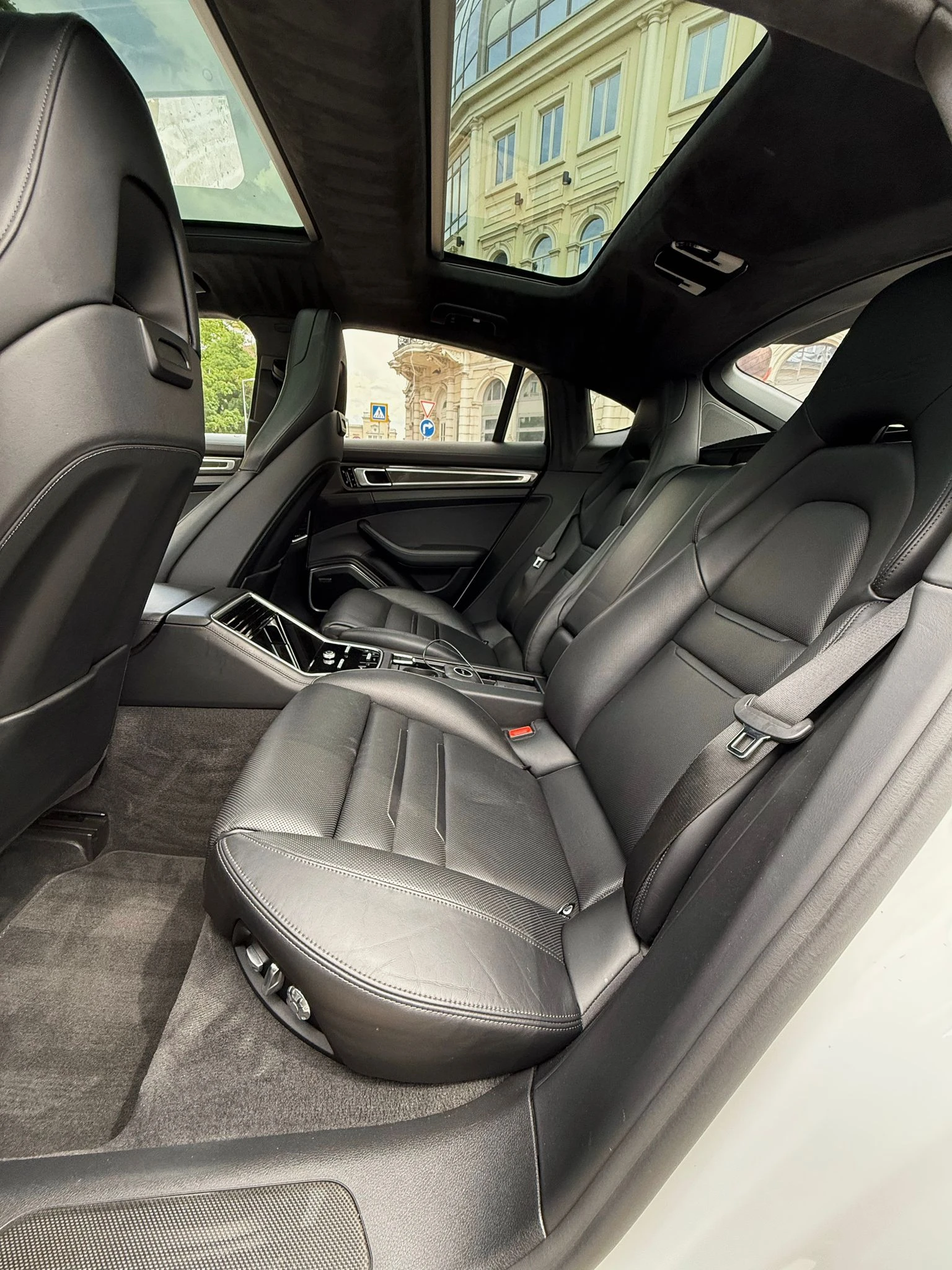 Porsche Panamera  - изображение 9
