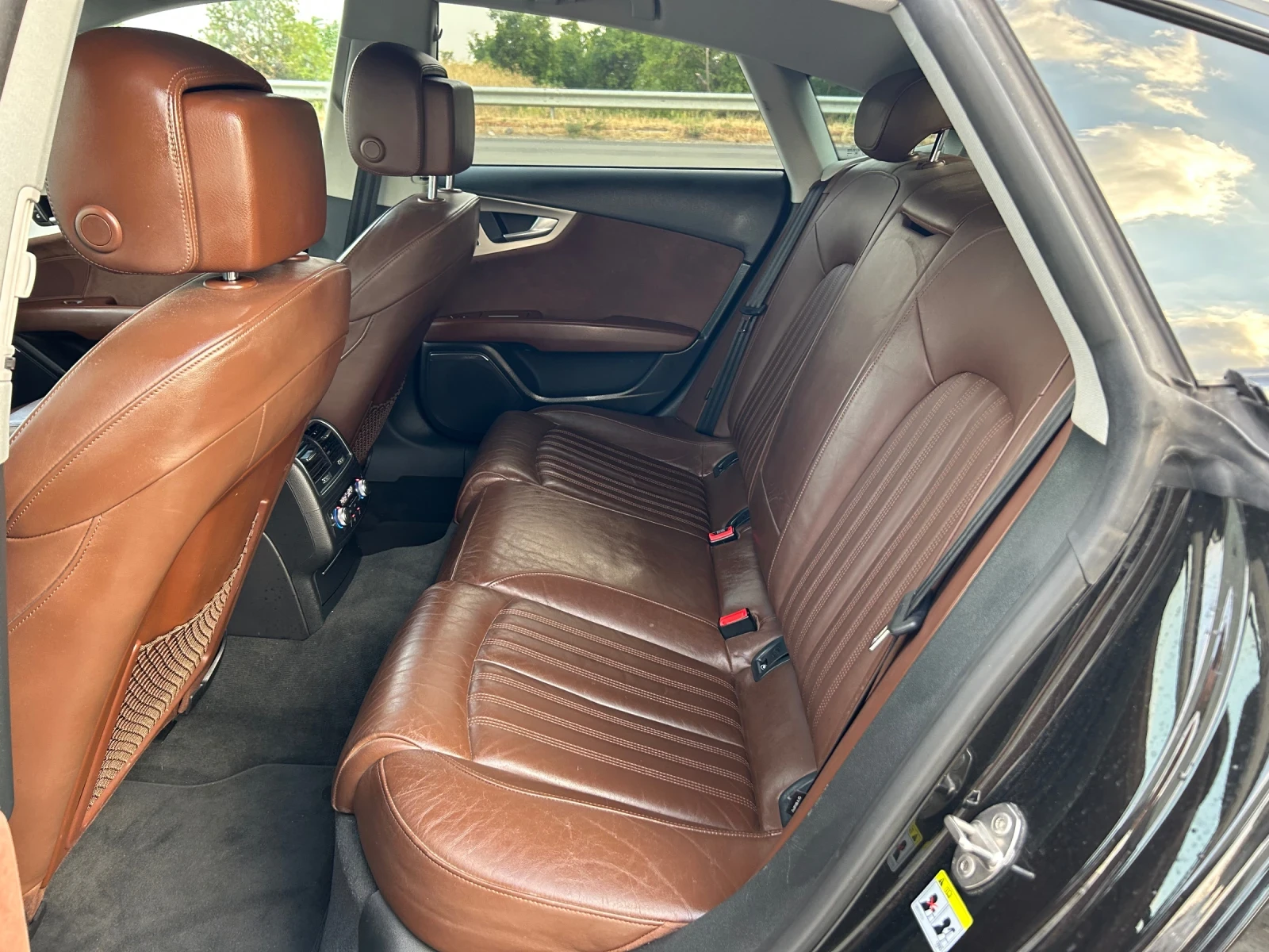 Audi A7 3.0 - 326 / MATRIX / 6+ / ACTIVE SOUND  | Mobile.bg   11