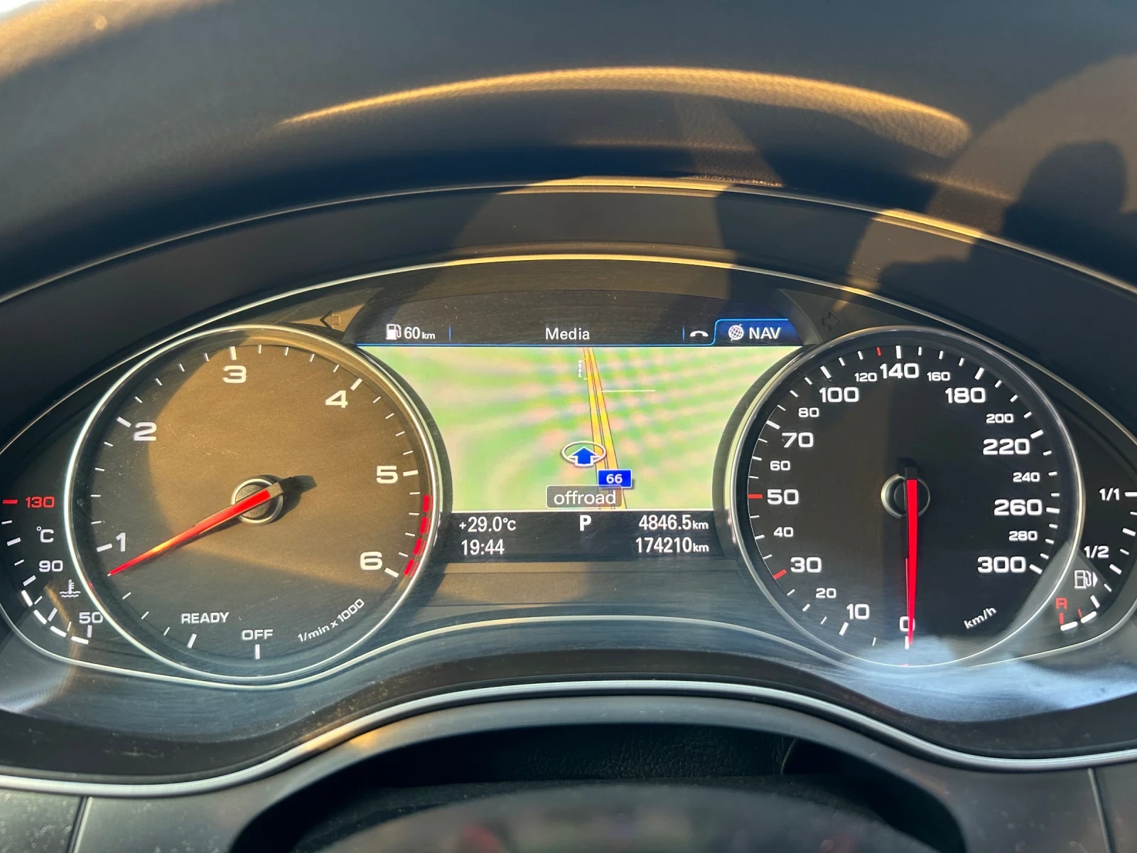 Audi A7 3.0 - 326 / MATRIX / 6+ / ACTIVE SOUND  | Mobile.bg   17