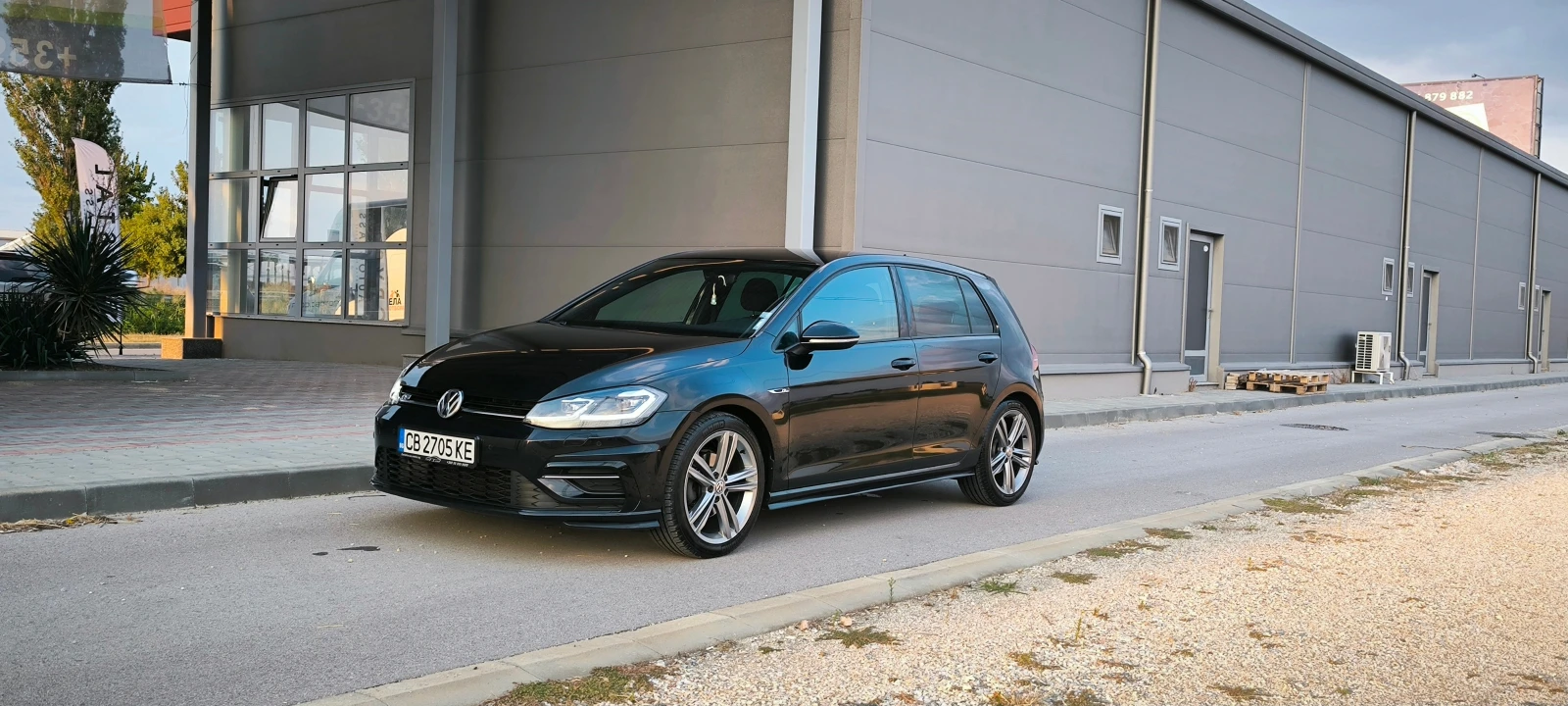 VW Golf VII Facelift R-Line - изображение 3
