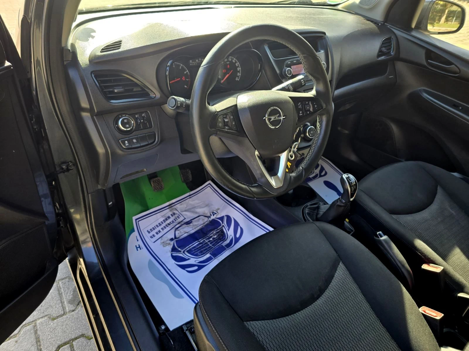 Opel Karl 1.0/75hp/КАТО НОВ - изображение 8