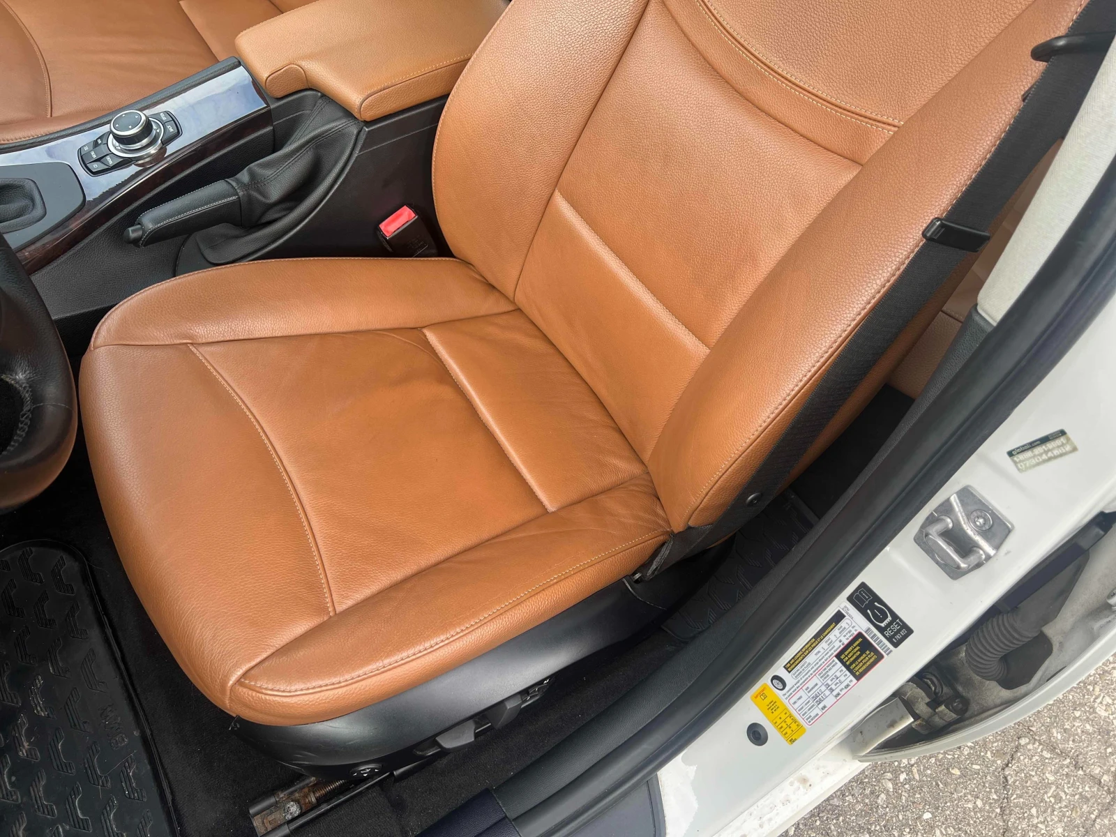 BMW 335 d * * CARFAX * *   * *  | Mobile.bg   15