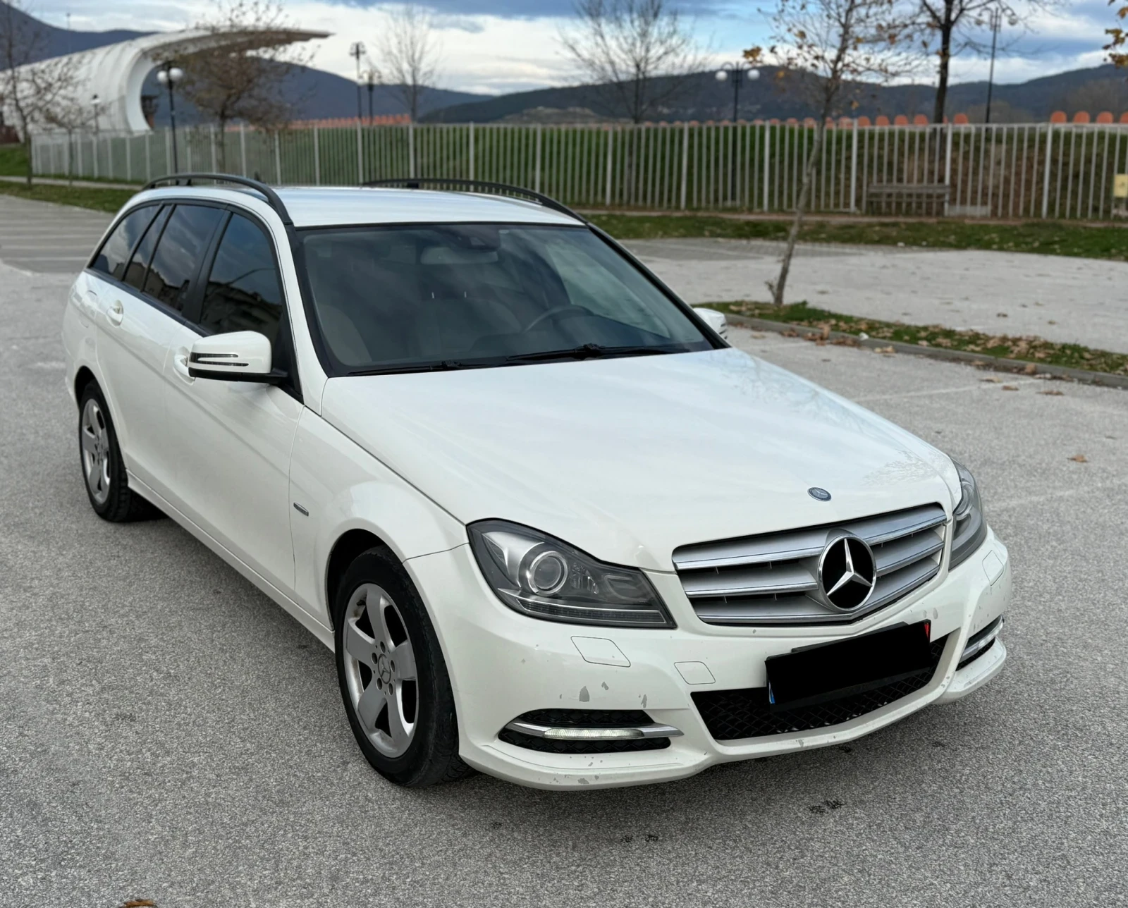 Mercedes-Benz C 220 Facelift* ЛИЗИНГ - изображение 4