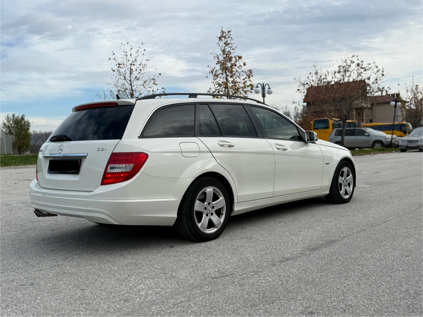 Mercedes-Benz C 220 Facelift* ЛИЗИНГ - изображение 6