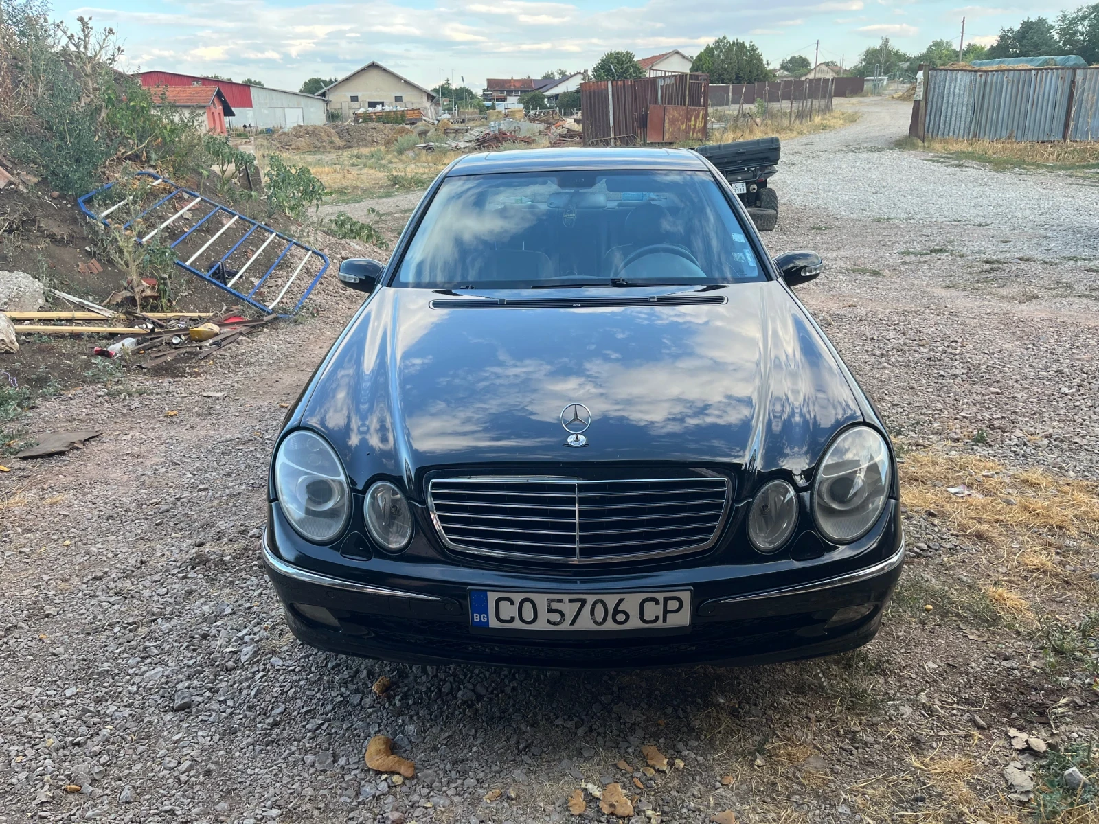 Mercedes-Benz E 320  - изображение 6