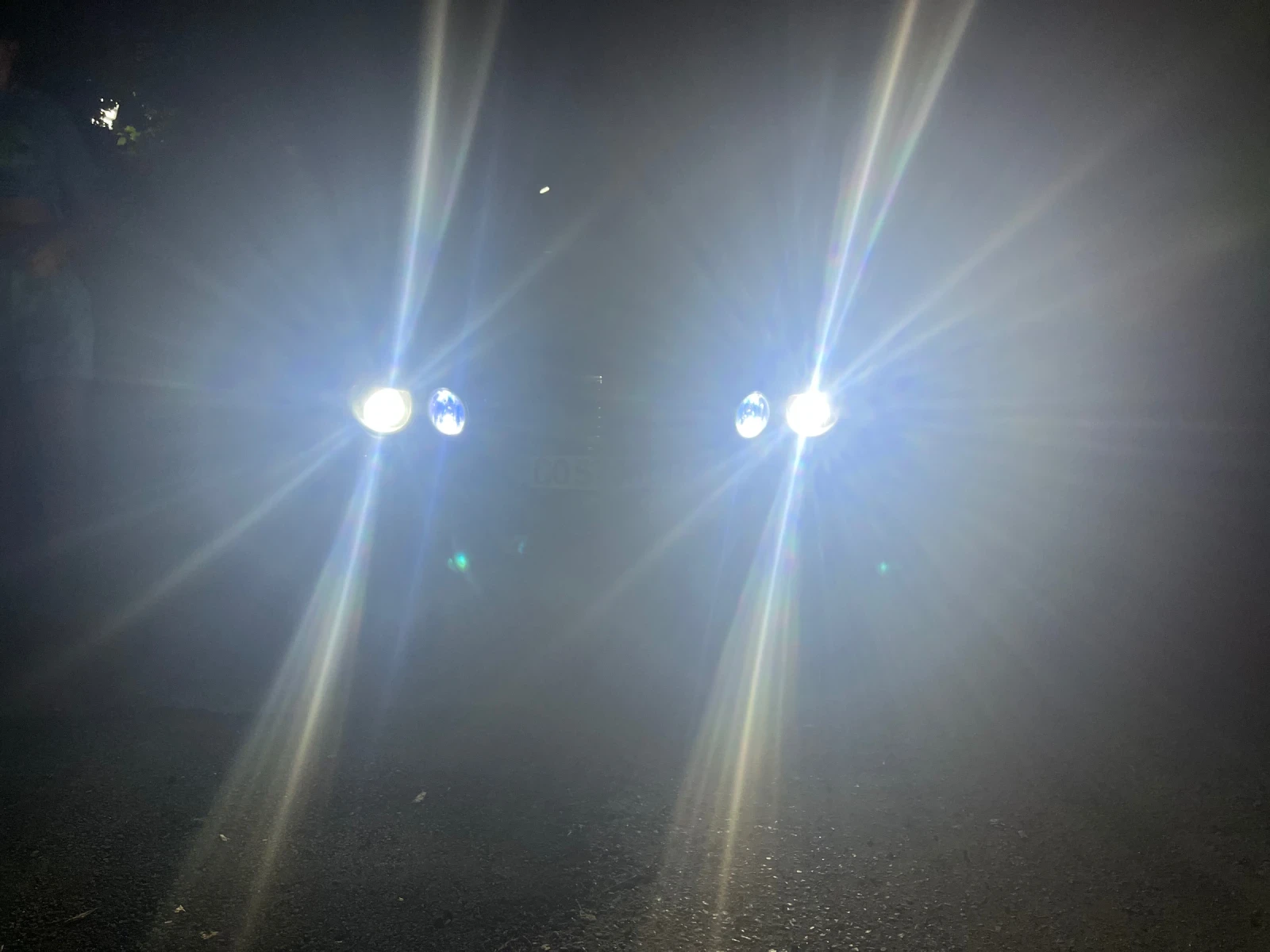 Mercedes-Benz E 320  - изображение 9