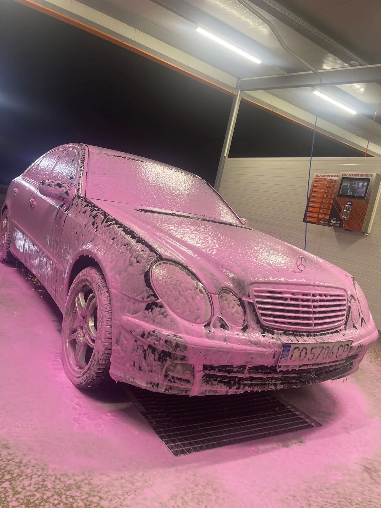 Mercedes-Benz E 320  - изображение 2