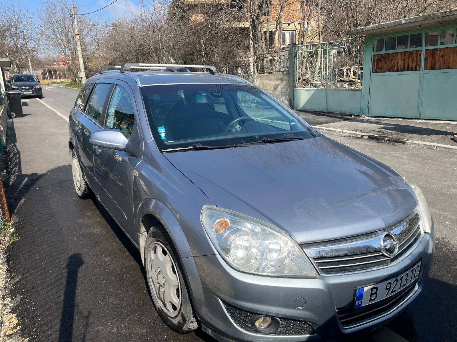 Opel Astra 1.8 140кс автомат, снимка 2 - Автомобили и джипове - 53486175