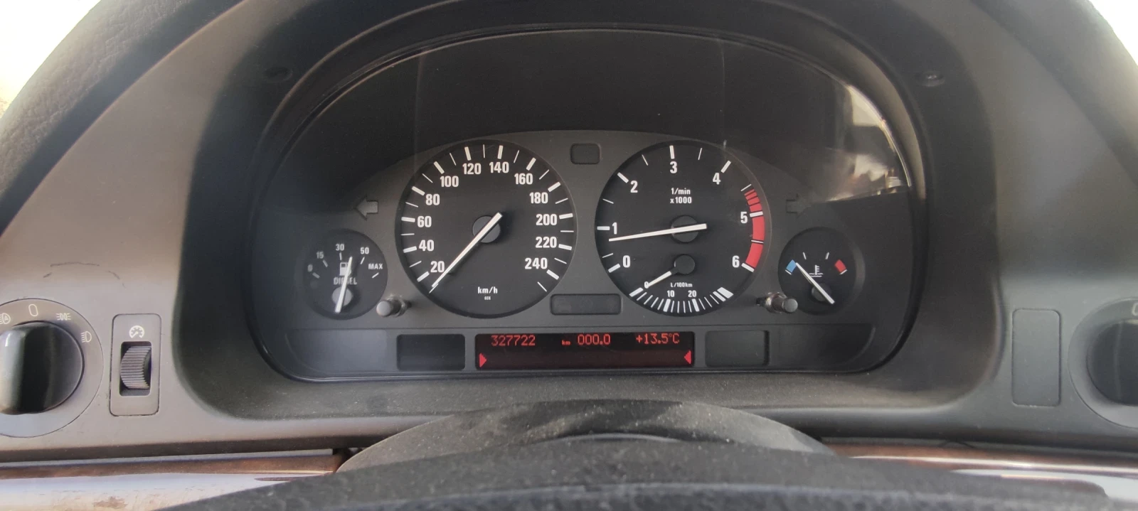 BMW 525 525d, снимка 3 - Автомобили и джипове - 53850211