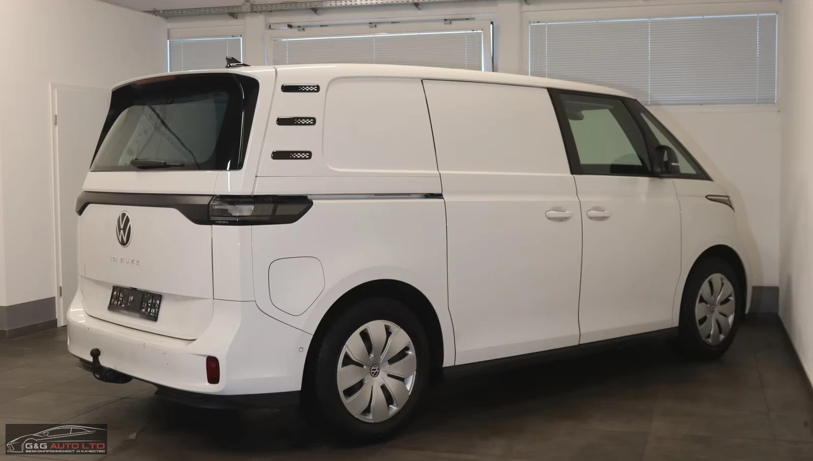 VW ID.Buzz CARGO/204HP/CAM/NAVI/LED/251z, снимка 5 - Автомобили и джипове - 54069805