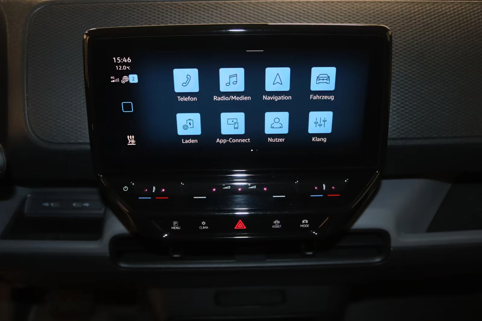 VW ID.Buzz CARGO/204HP/CAM/NAVI/LED/251z, снимка 14 - Автомобили и джипове - 54069805