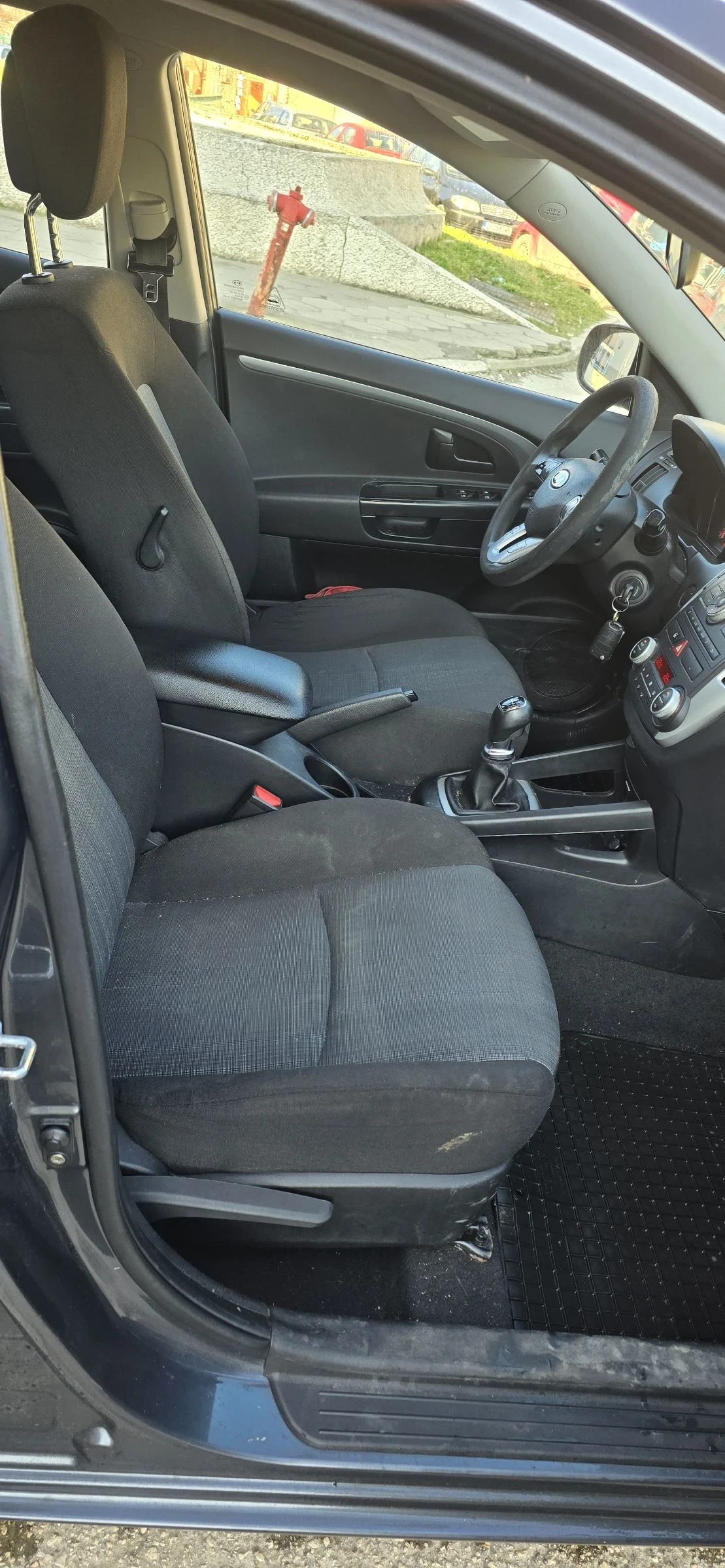 Kia Ceed 1.6d, Face, снимка 9 - Автомобили и джипове - 54071753