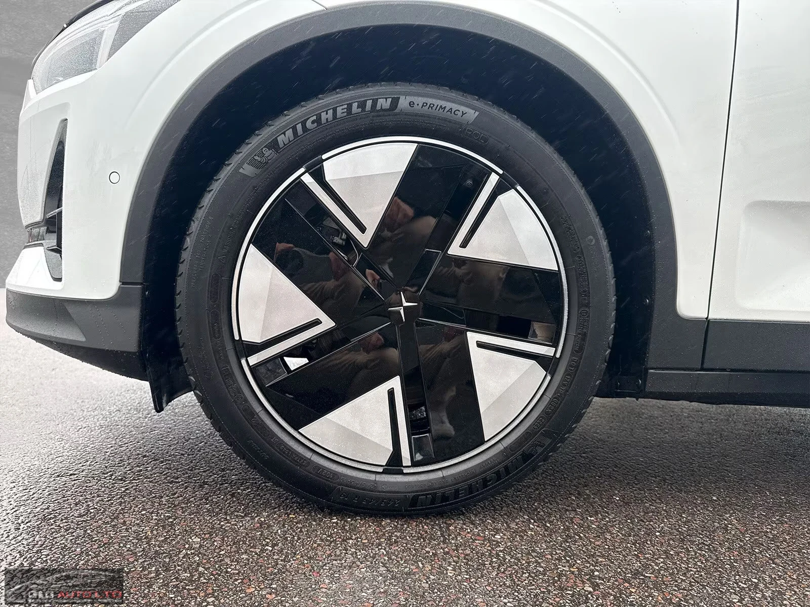 Polestar 2 LONG-RANGE/421HP/DUAL/PLUS/PANO/360/H.PUMP/162q | Mobile.bg � ����������� 2