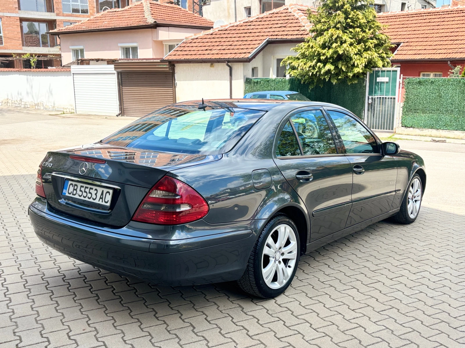 Mercedes-Benz E 220 E-220CDI, снимка 3 - Автомобили и джипове - 54413286