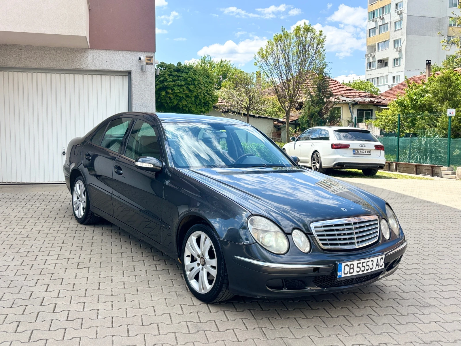 Mercedes-Benz E 220 E-220CDI, снимка 4 - Автомобили и джипове - 54413286