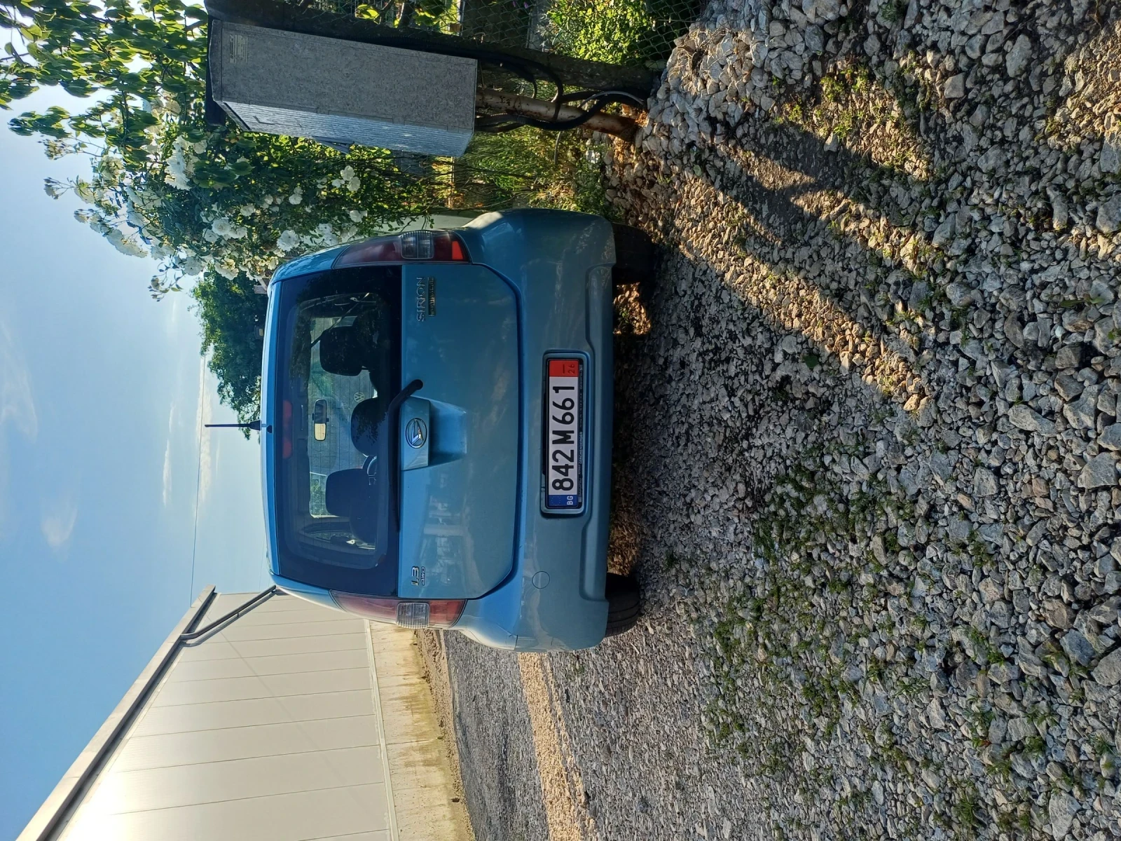 Daihatsu Sirion Сирион, снимка 11 - Автомобили и джипове - 54694443
