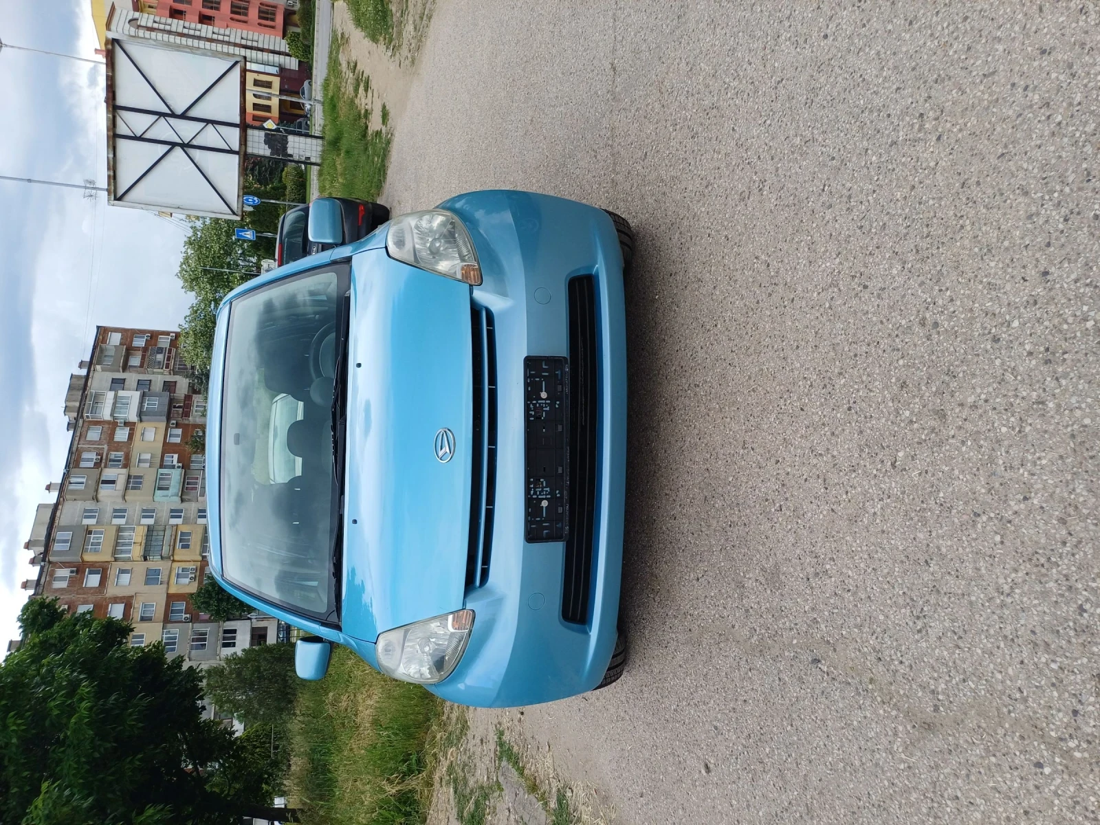 Daihatsu Sirion Сирион